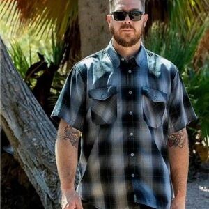 Dixxon Short Sleeve Button Up